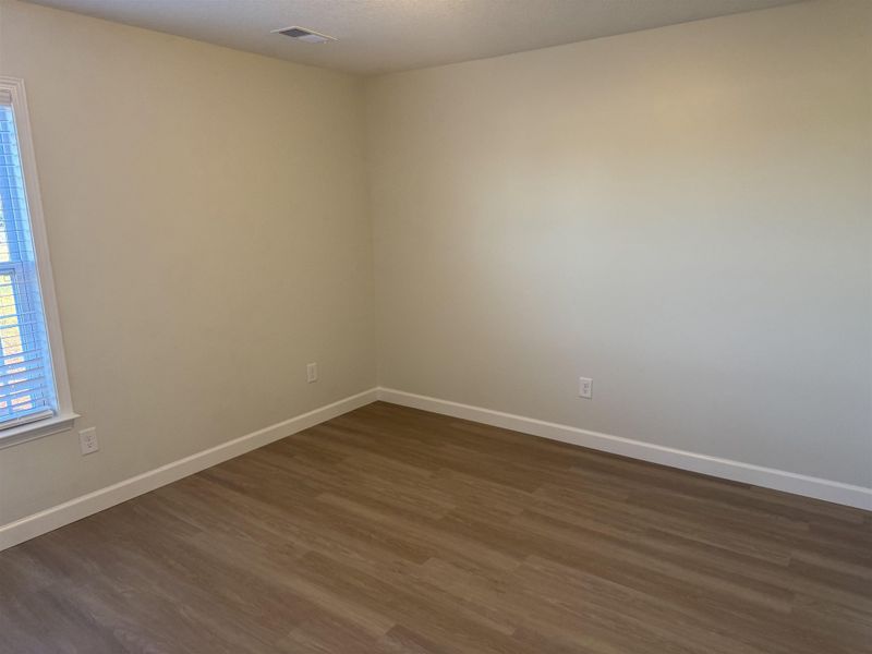 Spacious, unfurnished interior of a new home in Ballentine Ridge, Lyman (Image 14). Spacious, unfurnished interior of a new home in Ballentine Ridge, Lyman (Image 14).