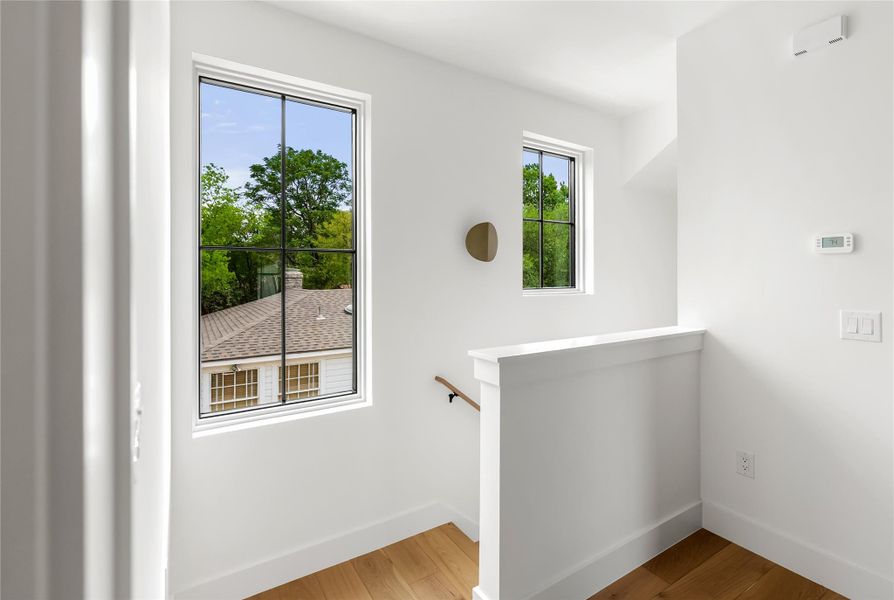 Spacious, unfurnished interior of a new home in , Austin (Image 22).