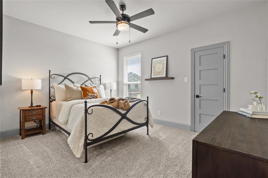 Furnished interior view inside a new home in Woodland Meadows, Fort Worth (Image 16).