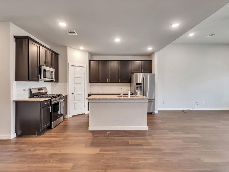 Furnished interior view inside a new home in , La Marque (Image 7).