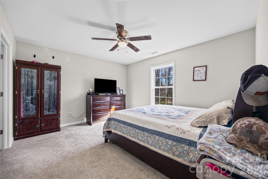 Furnished interior view inside a new home in , York (Image 15).
