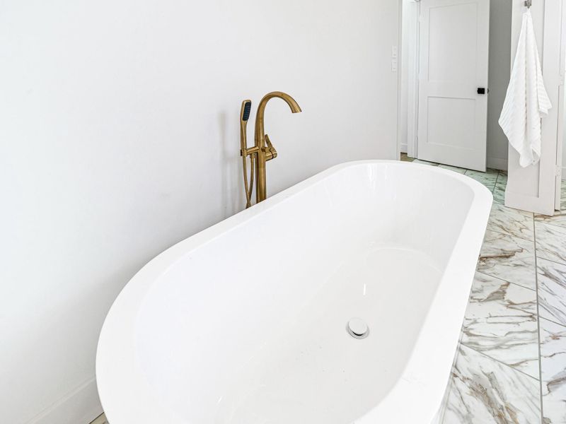 Close-up of interior finishes inside a home in , Houston (Image 22). Close-up of interior finishes inside a home in , Houston (Image 22).