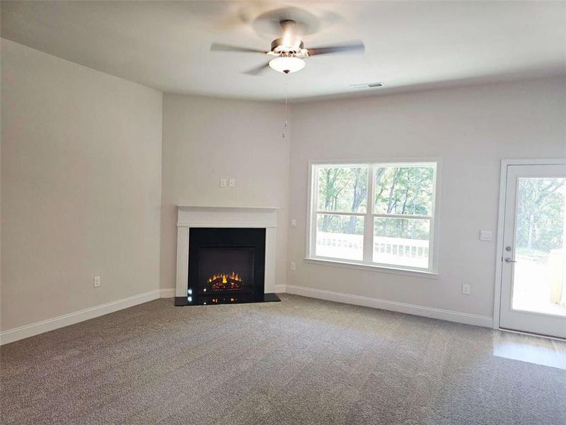 Spacious, unfurnished interior of a new home in Scarlett Place, Bowdon (Image 8).
