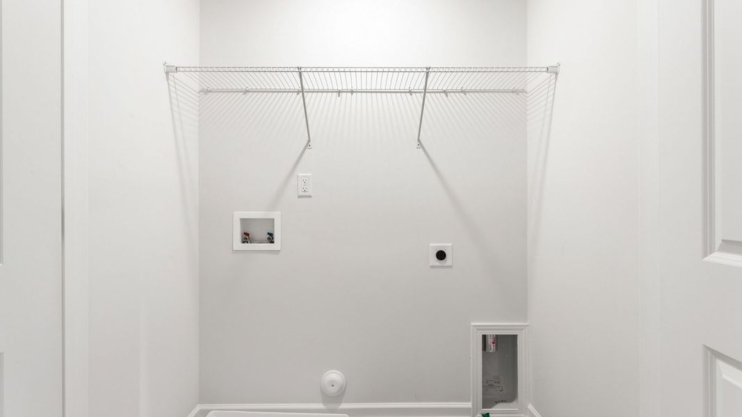 Spacious, unfurnished interior of a new home in Henley Ridge, Graham (Image 24).