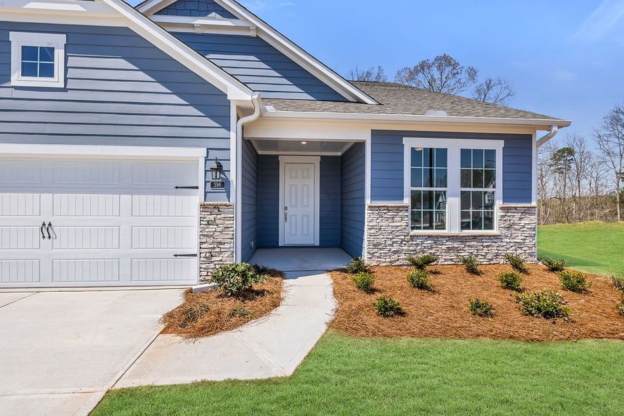 Representative exterior details of a home built from the Emerson by UnionMain Homes in Maddox Landing, Hoschton (Image 3).