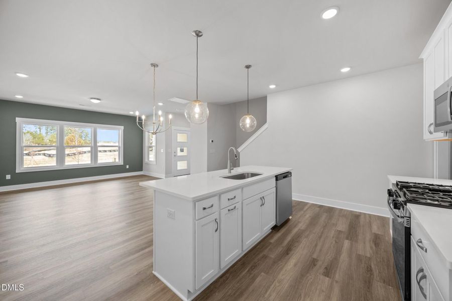 016_AP2-0313 Kitchen_6 - Medium