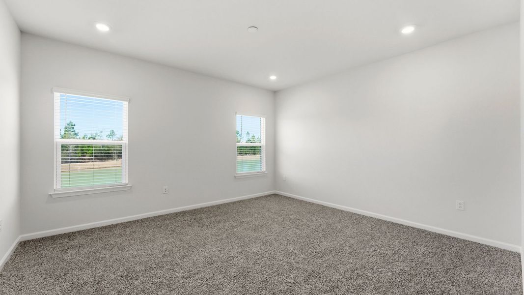 Spacious, unfurnished interior of a new home in Hodges Bayou Plantation, Panama City (Image 17).