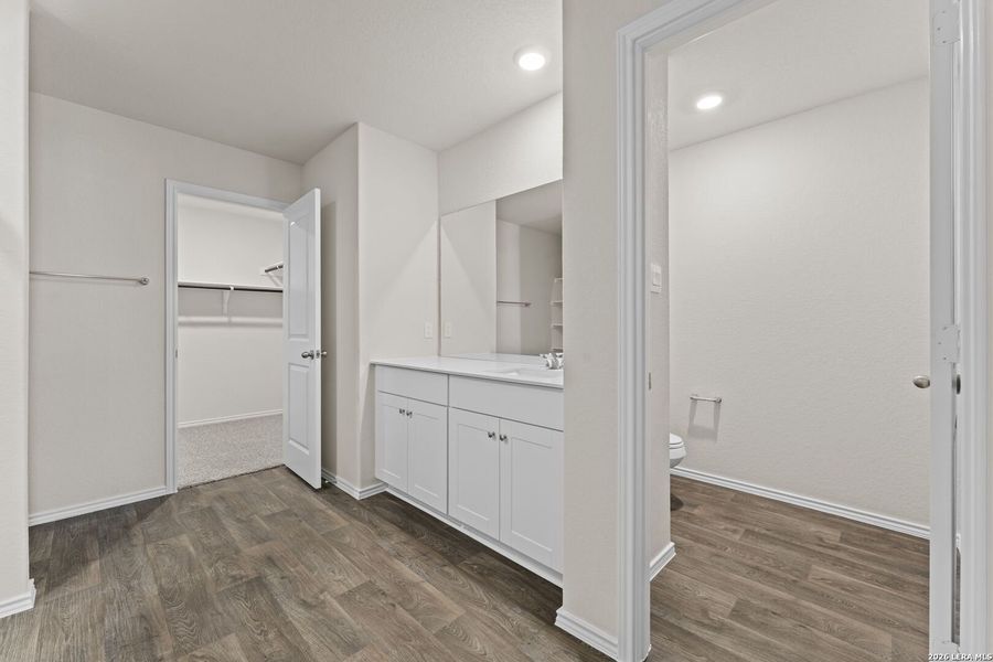 Furnished interior view inside a new home in Applewood, San Antonio (Image 11). Furnished interior view inside a new home in Applewood, San Antonio (Image 11).