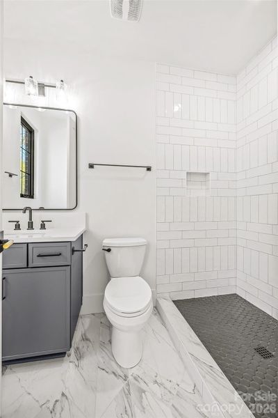 Ensuite for bedroom 1 Ensuite for bedroom 1