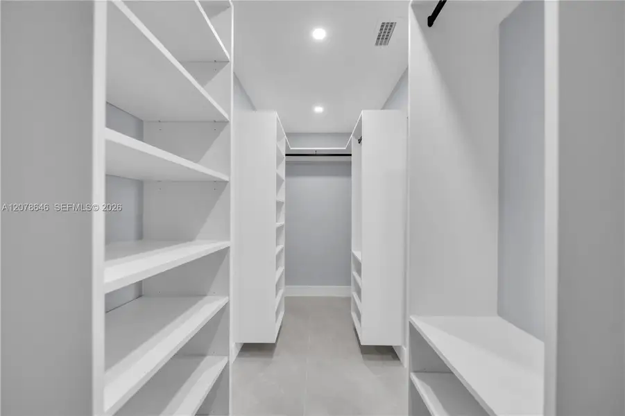 Furnished interior view inside a new home in , Cape Coral (Image 16).