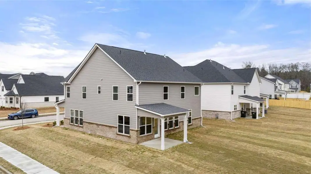 Exterior details and patio area of a home in Wildwood, Covington (Image 4).