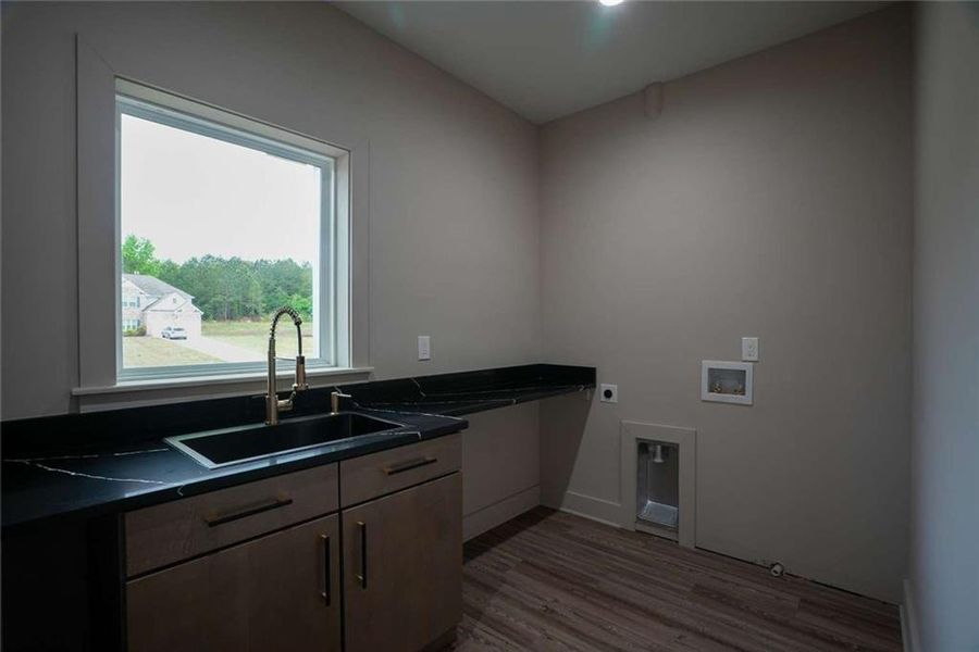 Image 39 of a home in .