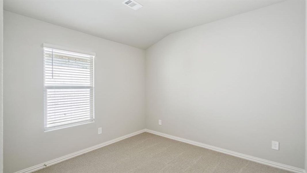 Spacious, unfurnished interior of a new home in Windmore, Princeton (Image 16).