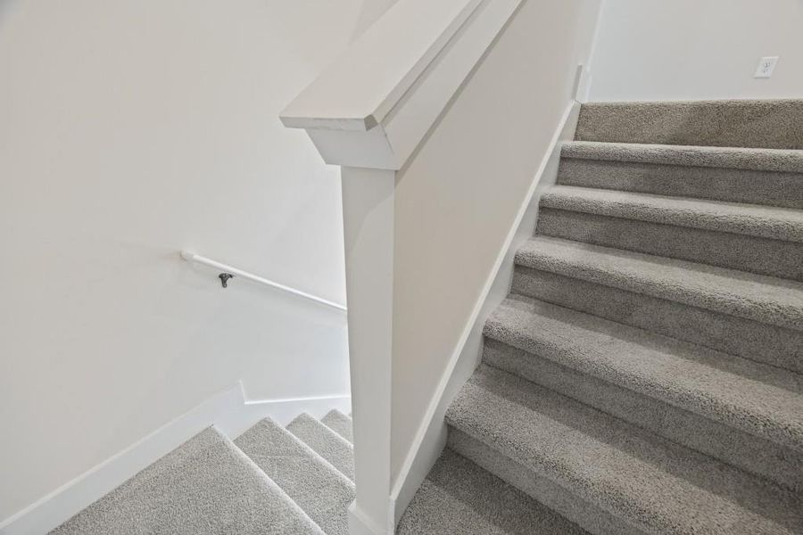 Spacious, unfurnished interior of a new home in , Hartwell (Image 24).