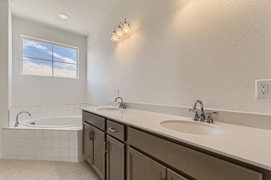 Elizabeth, CO New Home.  - Slide 16