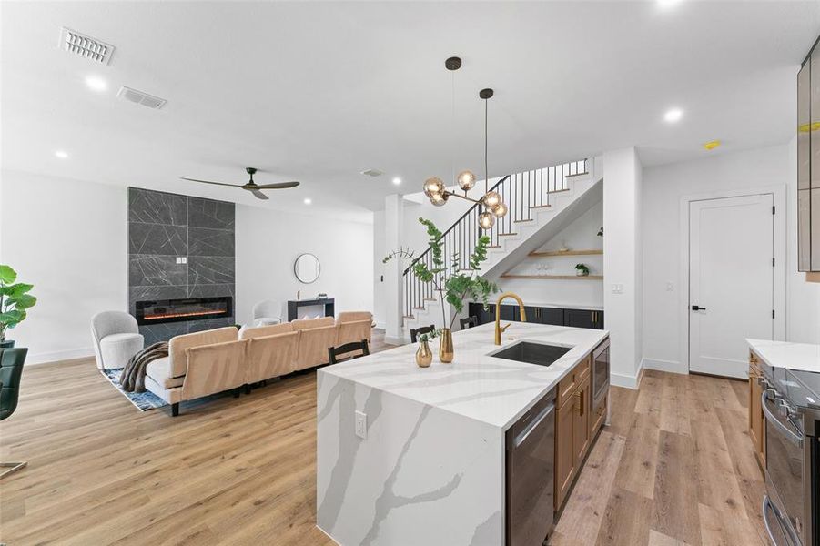 Furnished interior view inside a new home in , Dallas (Image 30). Furnished interior view inside a new home in , Dallas (Image 30).