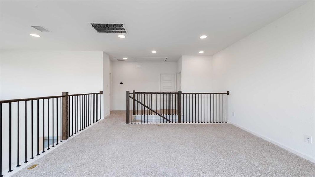 Spacious, unfurnished interior of a new home in Devonshire - Reserve 45', Forney (Image 12). Spacious, unfurnished interior of a new home in Devonshire - Reserve 45', Forney (Image 12).