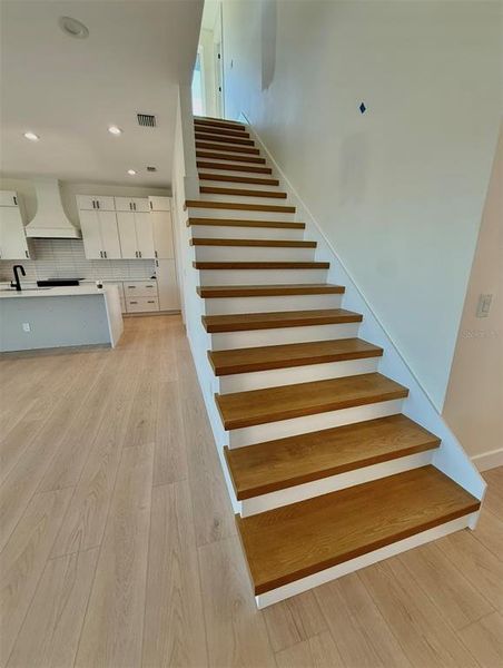 Spacious, unfurnished interior of a new home in , Port Richey (Image 17).