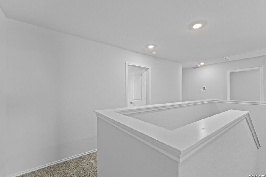 Image 33 of a home in Spring Valley.