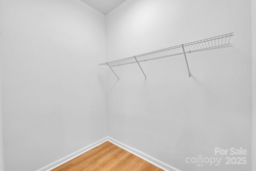 Image 36 of a home in .