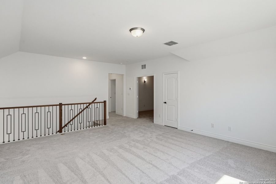 Spacious, unfurnished interior of a new home in Legacy at Lake Dunlap, New Braunfels (Image 24). Spacious, unfurnished interior of a new home in Legacy at Lake Dunlap, New Braunfels (Image 24).