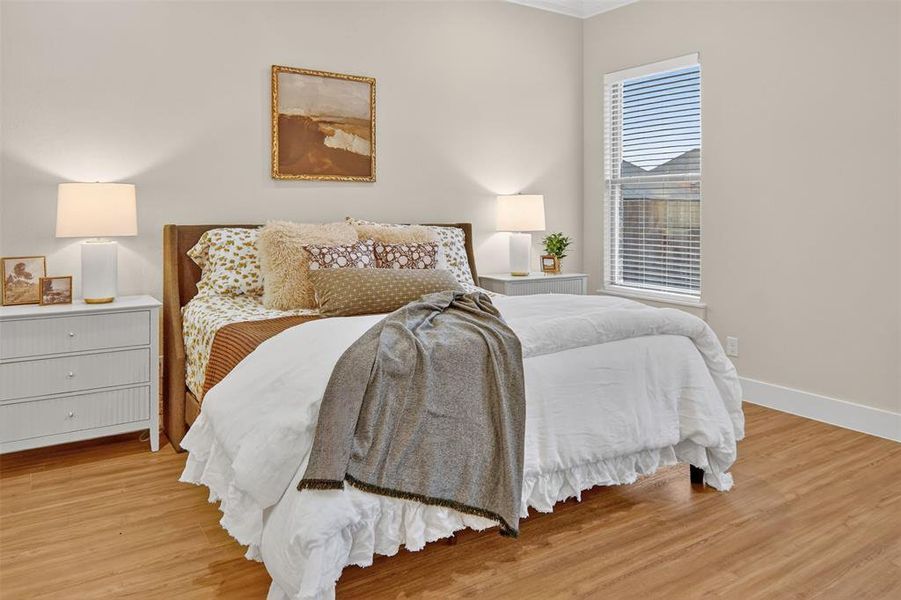 Furnished interior view inside a new home in , Burleson (Image 23).