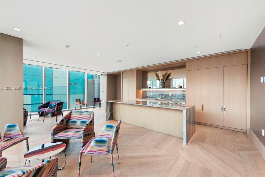 Community amenities in , Miami (Image 65).