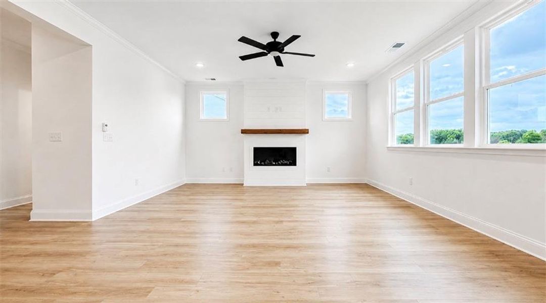 Spacious, unfurnished interior of a new home in Wehunt Meadows, Hoschton (Image 15). Spacious, unfurnished interior of a new home in Wehunt Meadows, Hoschton (Image 15).