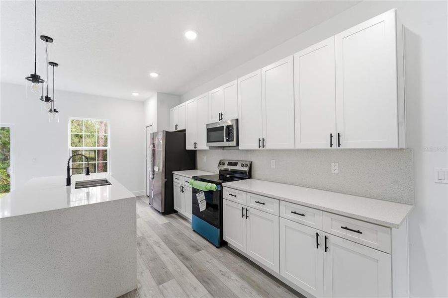 Furnished interior view inside a new home in , Ocala (Image 10).
