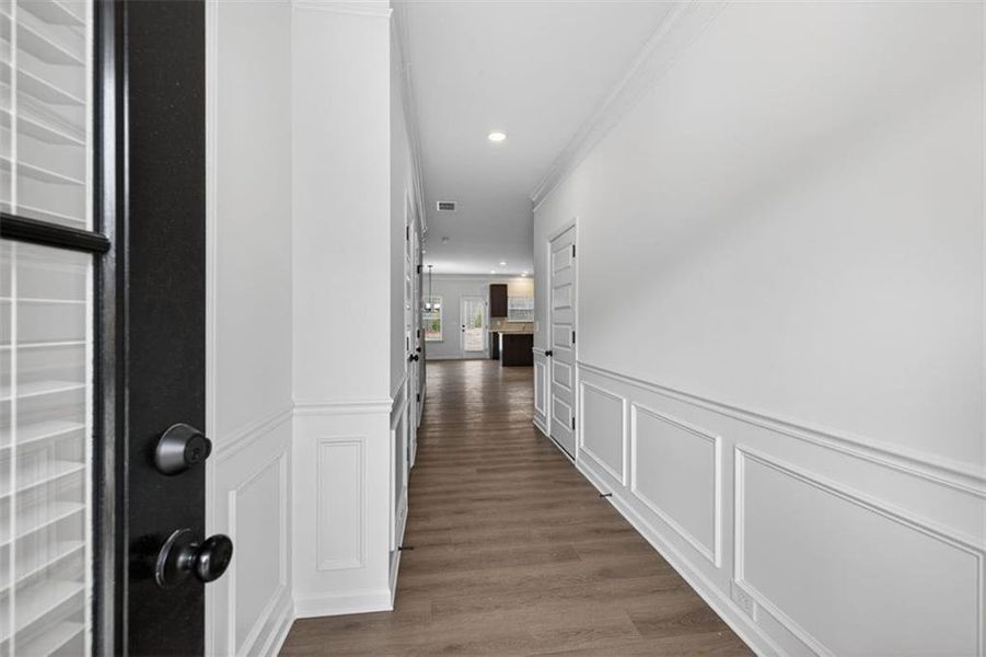 Spacious, unfurnished interior of a new home in Fuller Station, Loganville (Image 22).