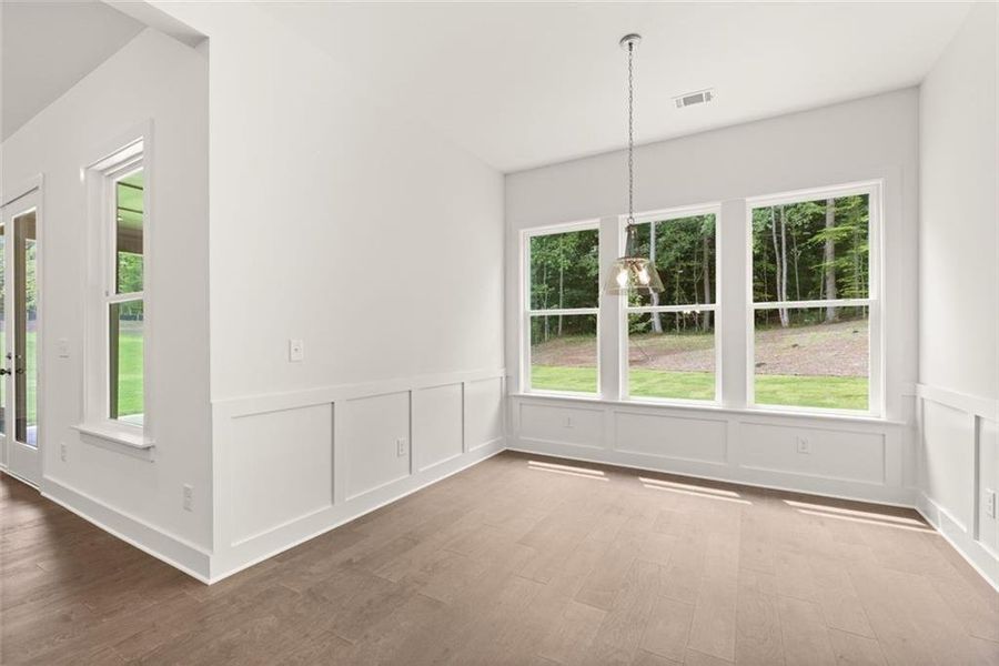 Spacious, unfurnished interior of a new home in , Gainesville (Image 31).