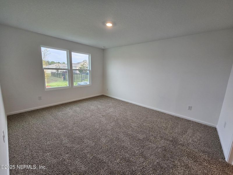 Spacious, unfurnished interior of a new home in Entrada, St. Augustine (Image 20).