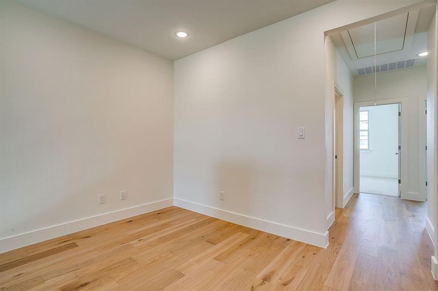 Spacious, unfurnished interior of a new home in , Fort Worth (Image 27). Spacious, unfurnished interior of a new home in , Fort Worth (Image 27).