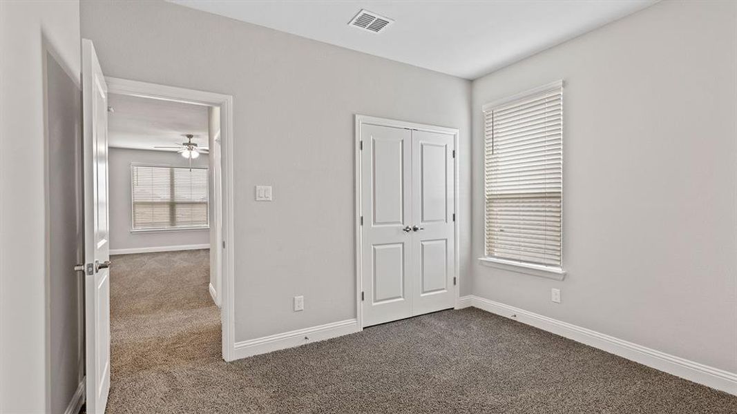 Spacious, unfurnished interior of a new home in Morningstar, Aledo (Image 37).