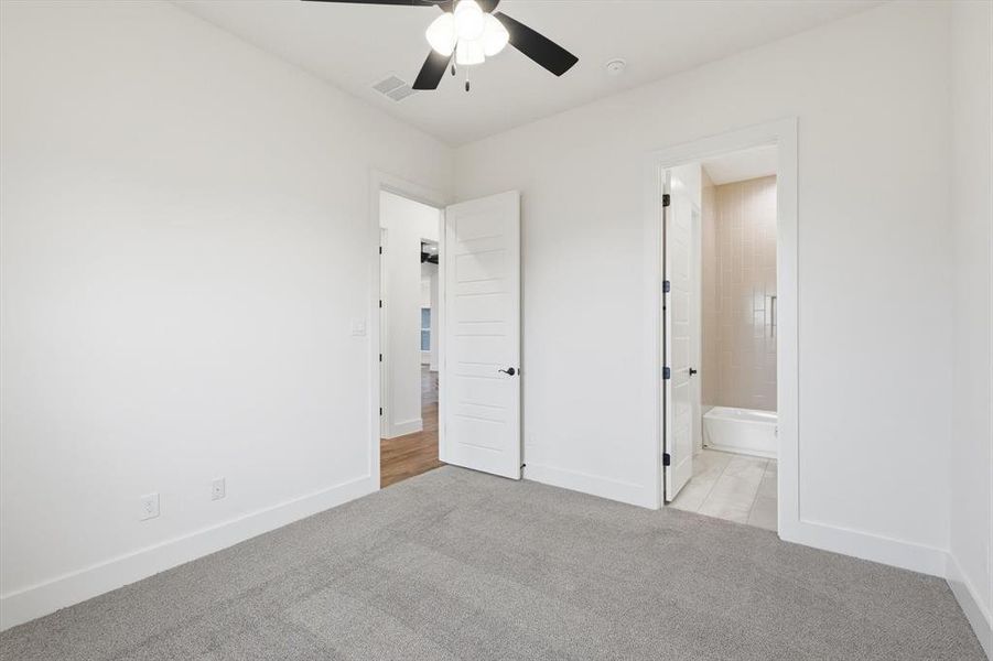 Spacious, unfurnished interior of a new home in , Godley (Image 28).