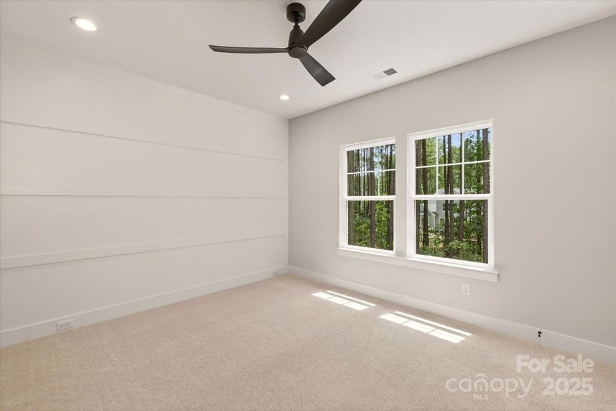 Image 34 of a home in .