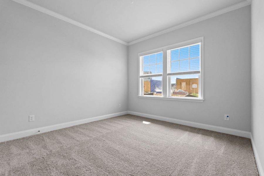Spacious, unfurnished interior of a new home in Lakeside Townes at Riverlights, Wilmington (Image 19).