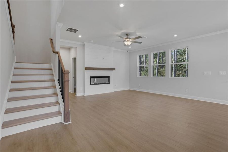 Spacious, unfurnished interior of a new home in Cambridge at Steels Bridge, Canton (Image 13).