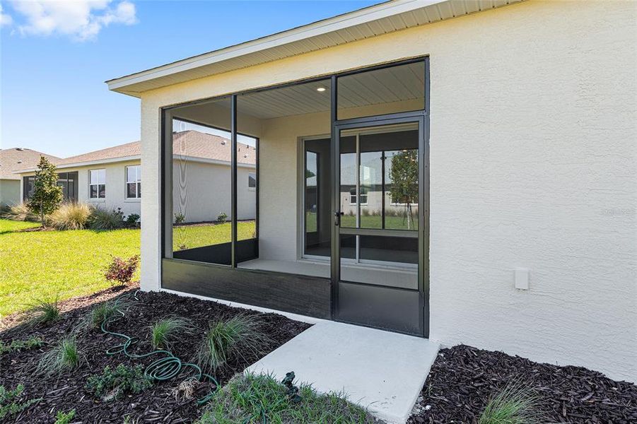 Exterior details and patio area of a home in , Ocala (Image 33).