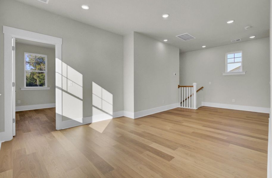 Spacious, unfurnished interior of a new home in Indigo Grove Single Family Homes, Johns Island (Image 45).