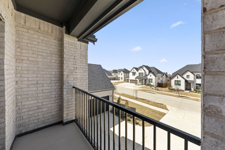 Exterior details and patio area of a home in Estates at Rockhill, Frisco (Image 3).