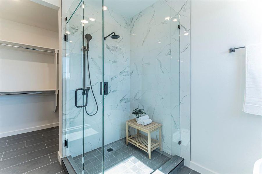 Furnished interior view inside a new home in , Wylie (Image 7).