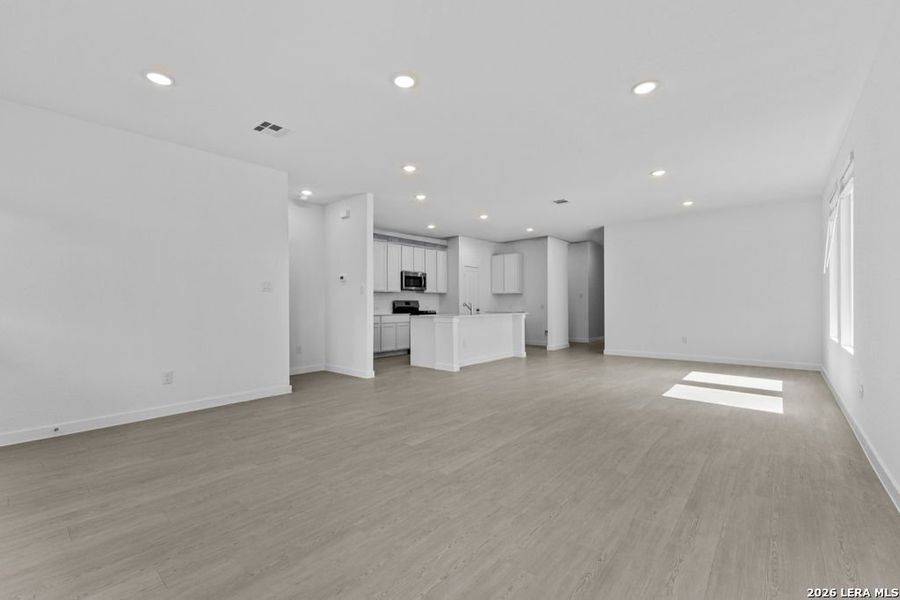 Spacious, unfurnished interior of a new home in Brookmill, San Antonio (Image 13). Spacious, unfurnished interior of a new home in Brookmill, San Antonio (Image 13).