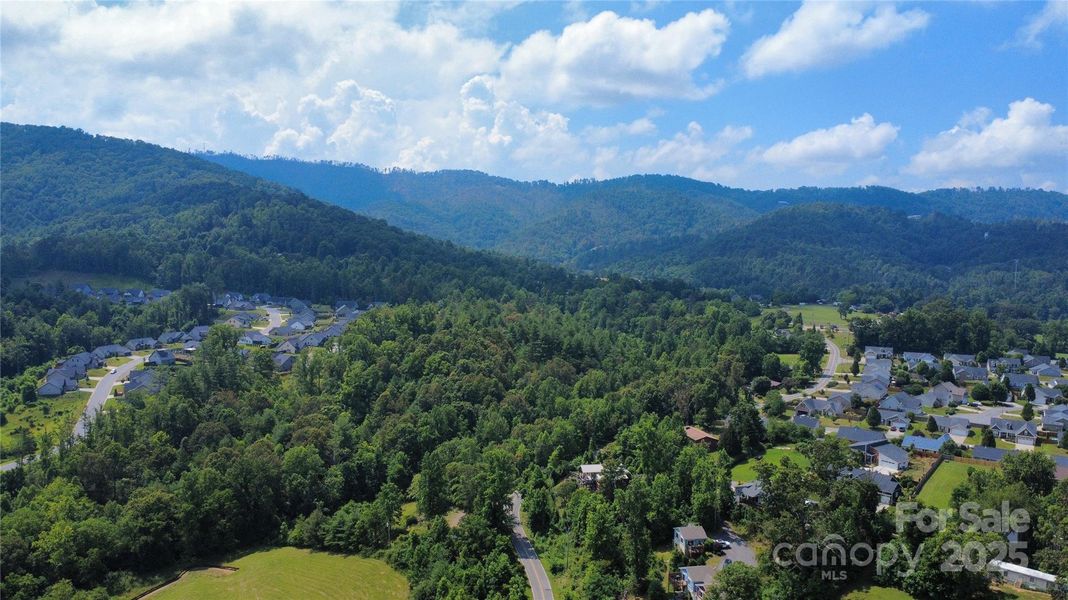Image 23 of a home in Rydele Heights. Image 23 of a home in Rydele Heights.