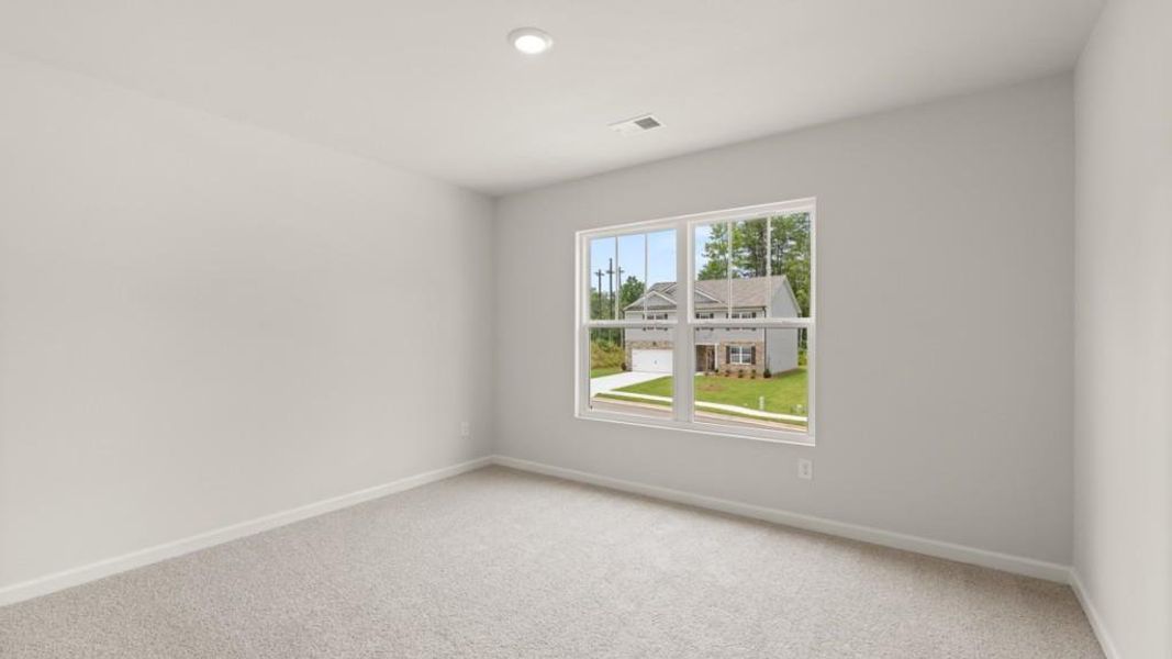 Spacious, unfurnished interior of a new home in Fairhaven, Lithia Springs (Image 17).