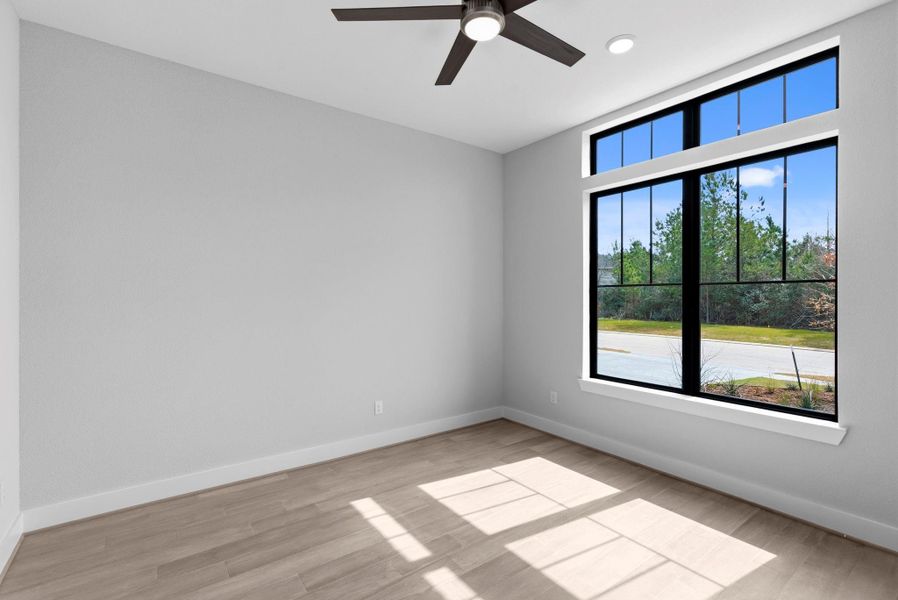Study/Office with front yard views