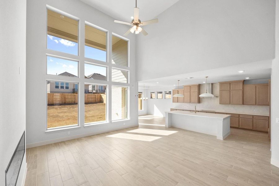 Spacious, unfurnished interior of a new home in Nolina, Georgetown (Image 19).