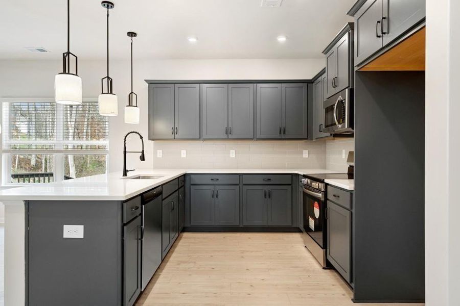 Furnished interior view inside a new home in Fair Oak, Calhoun (Image 9).