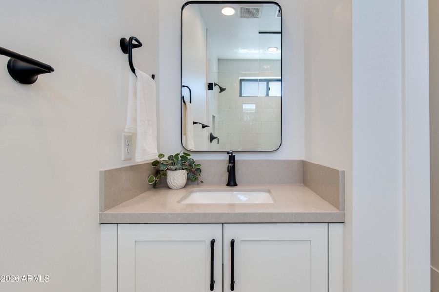 42-Bloomfield 42-Bloomfield