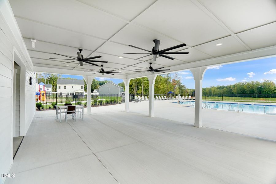SUN_CaydenCove_Pic_Pool_01 SUN_CaydenCove_Pic_Pool_01